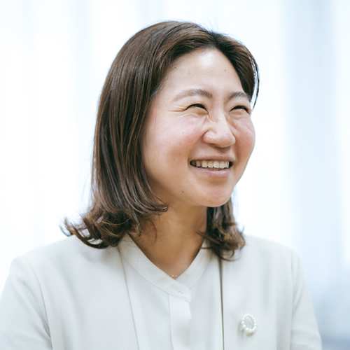 SHINAUN　代表取締役社長　毛塚 久恵のポートレート